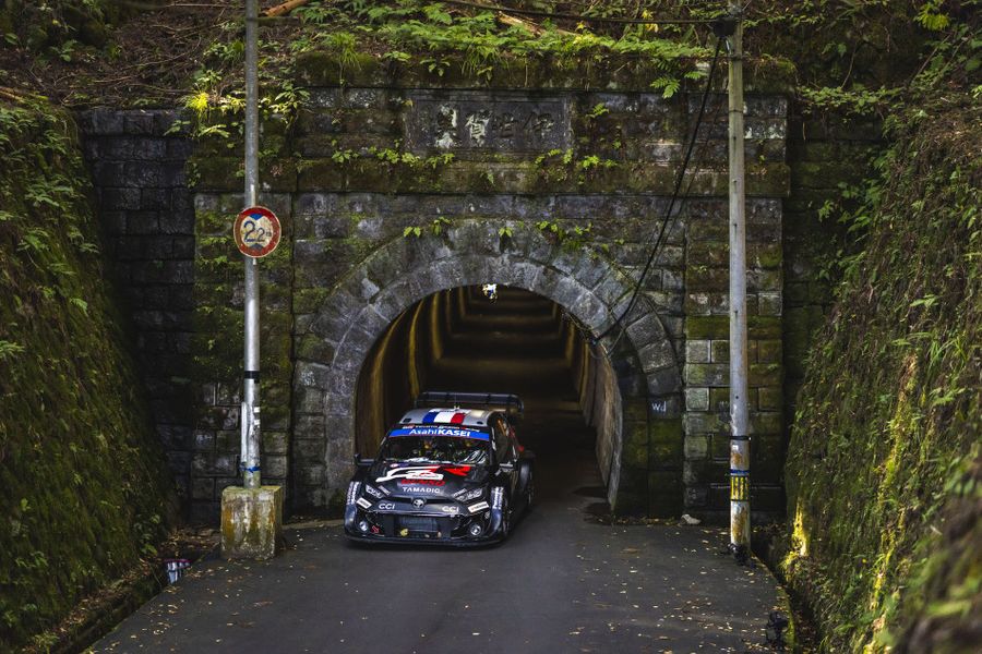 Ogier heads Toyota 1-2-3 after commanding Friday on Rally Japan