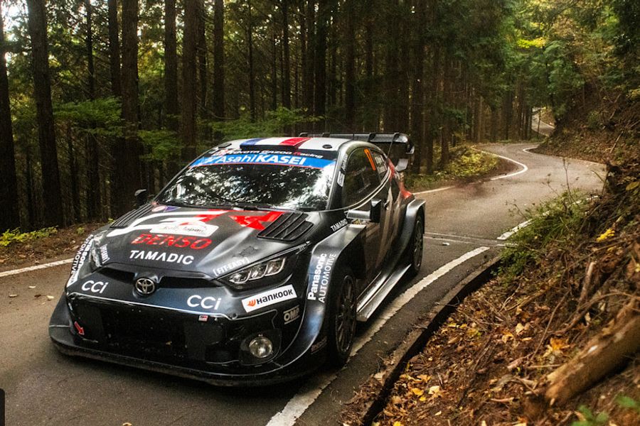 Ogier resists Evans’ charge to lead tense Toyota showdown on Rally Japan