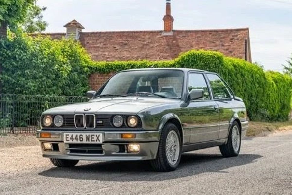 1988 BMW 320IS (E30) @ Dore & Rees Classic Cars Winter Auction