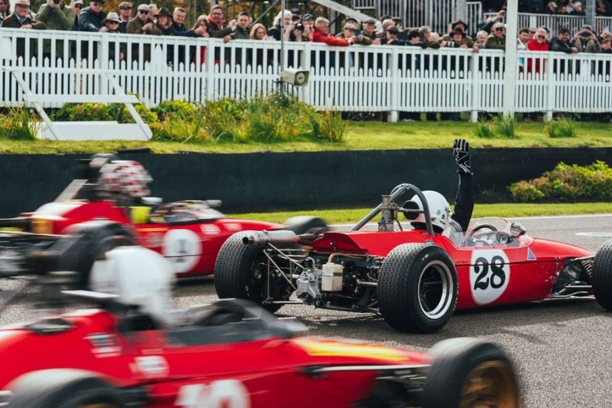 International Historic Motoring Awards Race for Dementia charity auction