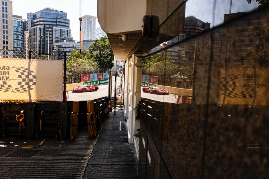 Ferrari lands its first FIA GT World Cup win