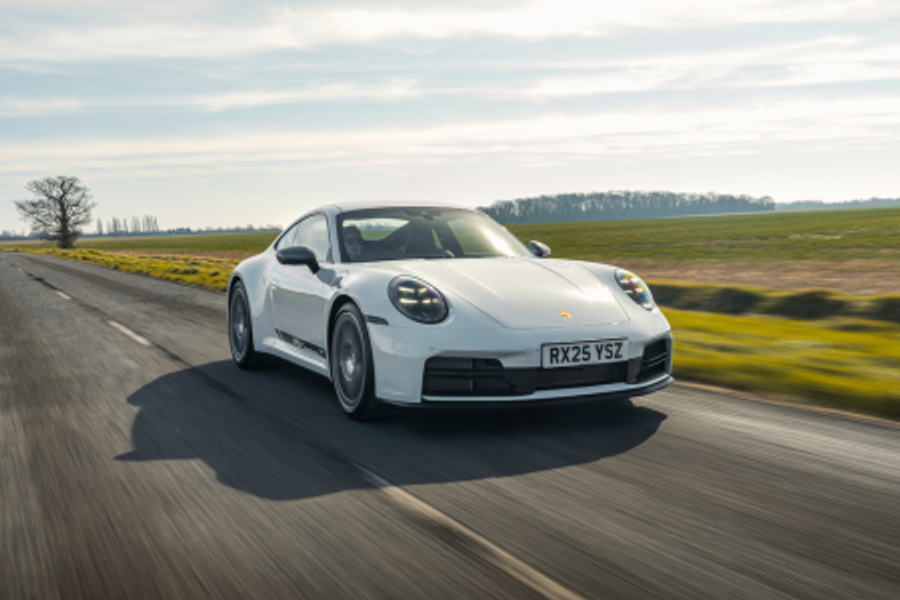 Porsche 911 Carrera T crowned Sports Car of the Year
