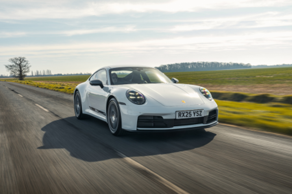Porsche 911 Carrera T crowned Sports Car of the Year