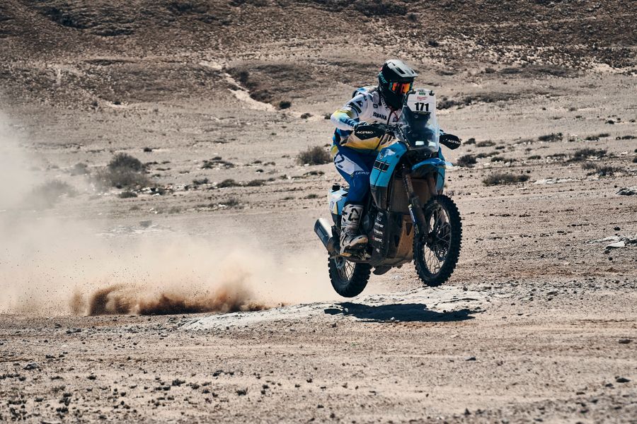 Guy Housset wins Africa Eco Race 5th stage  car category