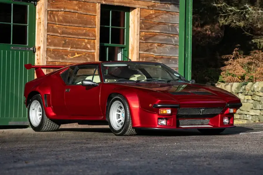 De Tomaso Pantera GT5 Sold for £180,000 @ Iconic Auctioneers Collectors Sale, results