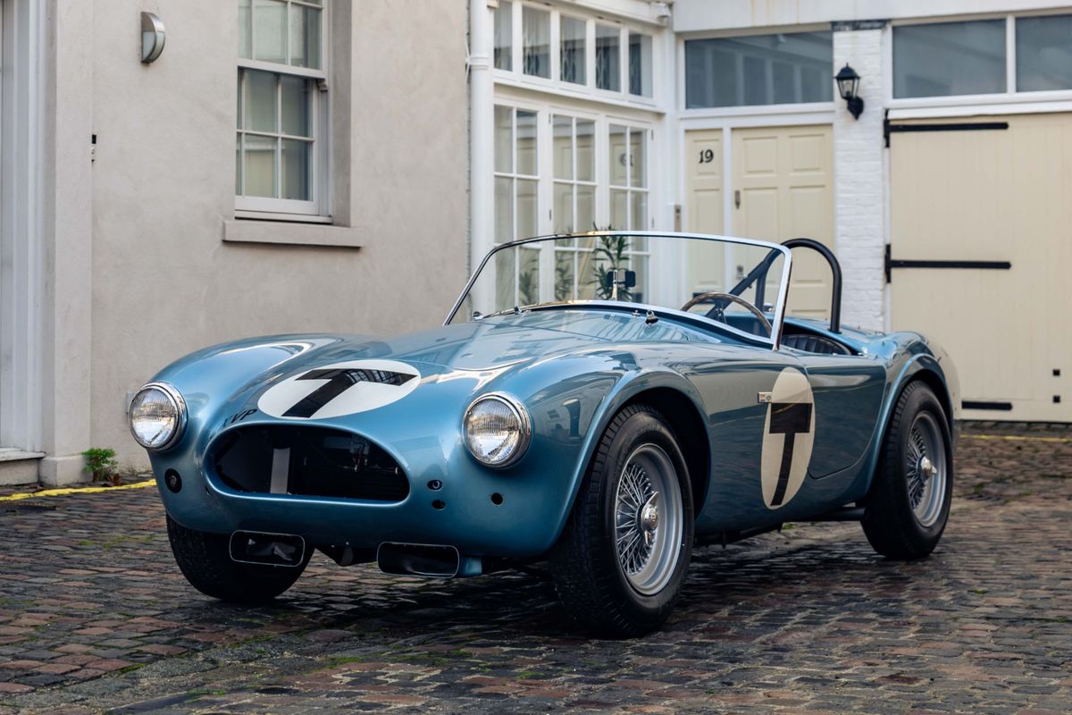 New In @ Fiskens: The 260 Cobra "T" Car | SOLD: The 289 Le Mans Cobra