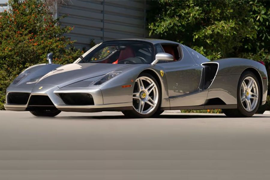 2003 Ferrari Enzo:  No Reserve @ Mecum Indy Auction