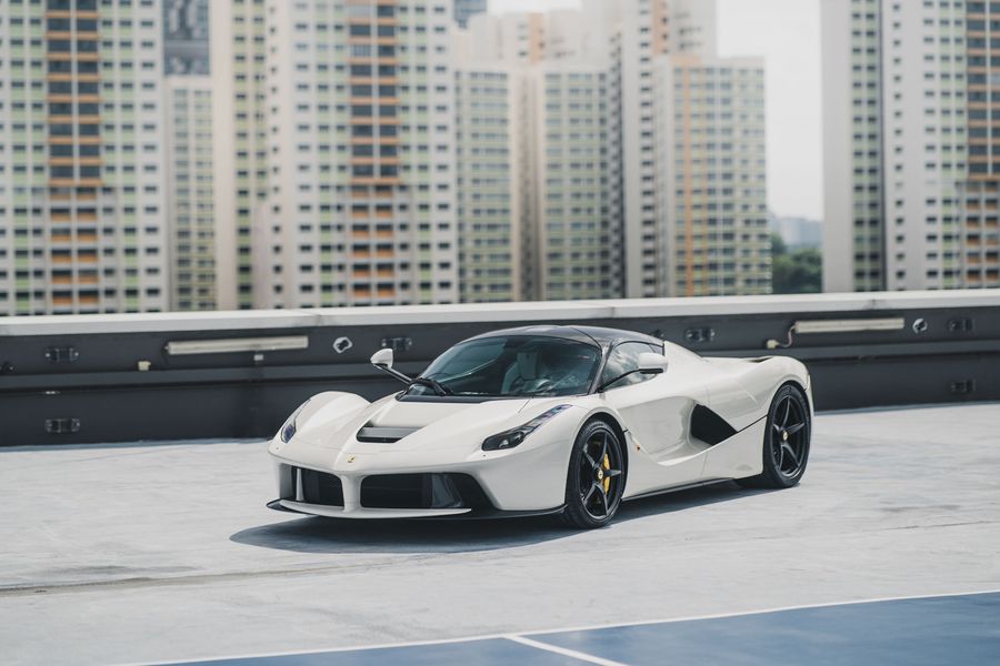 Collector cars added to Broad Arrow global icons online auction
