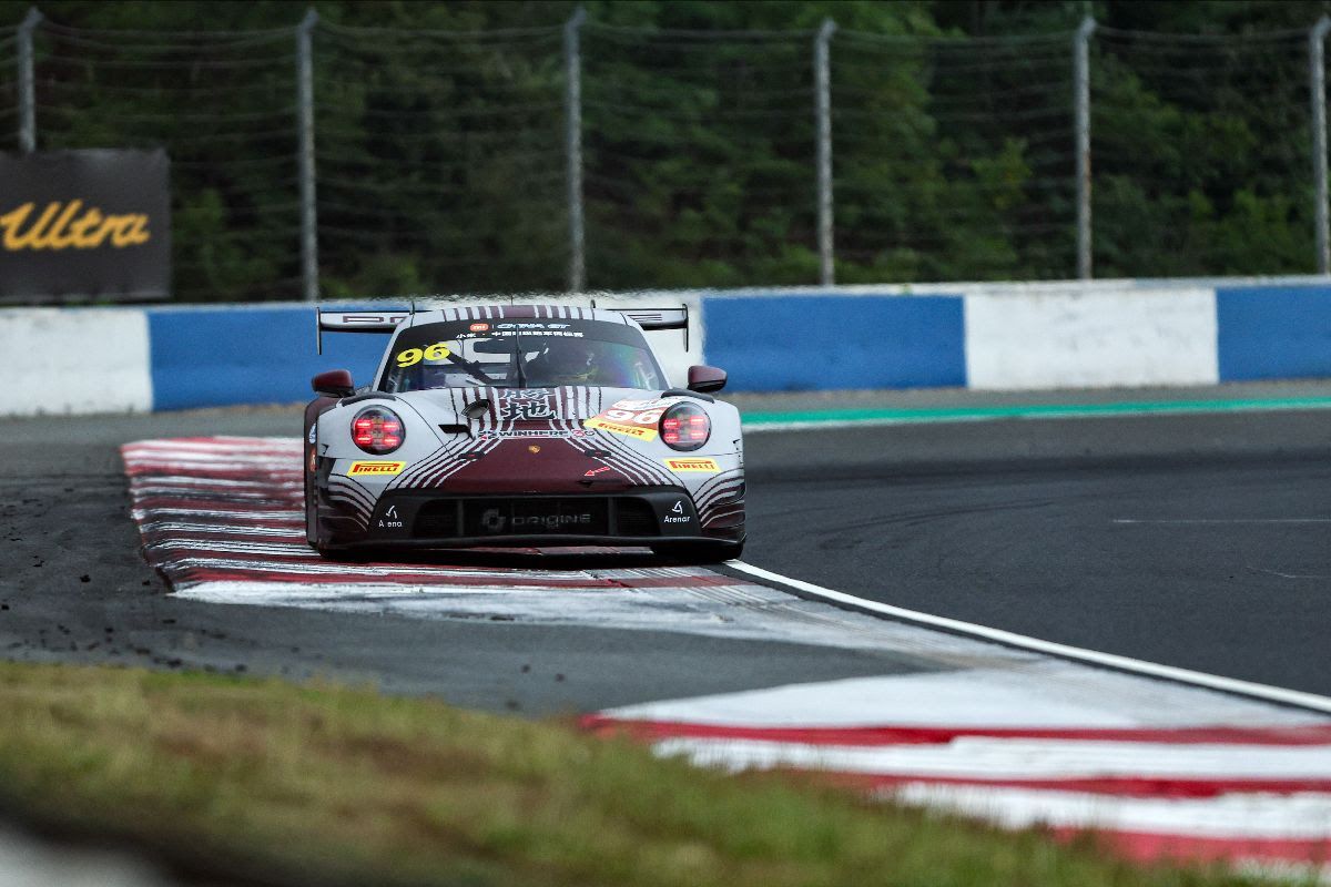 Porsche secures clean sweep in China GT @ Thailand Super Series opener