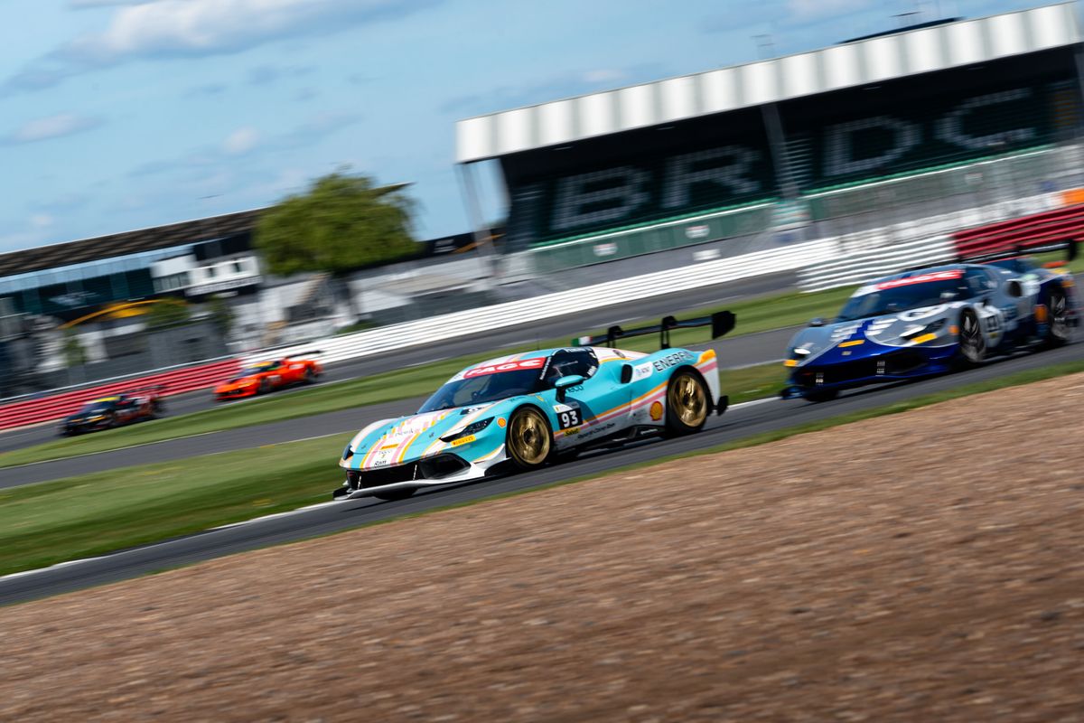 Perfect Ferrari Challenge weekend for Gilbert Yates, Beighton and Ran 