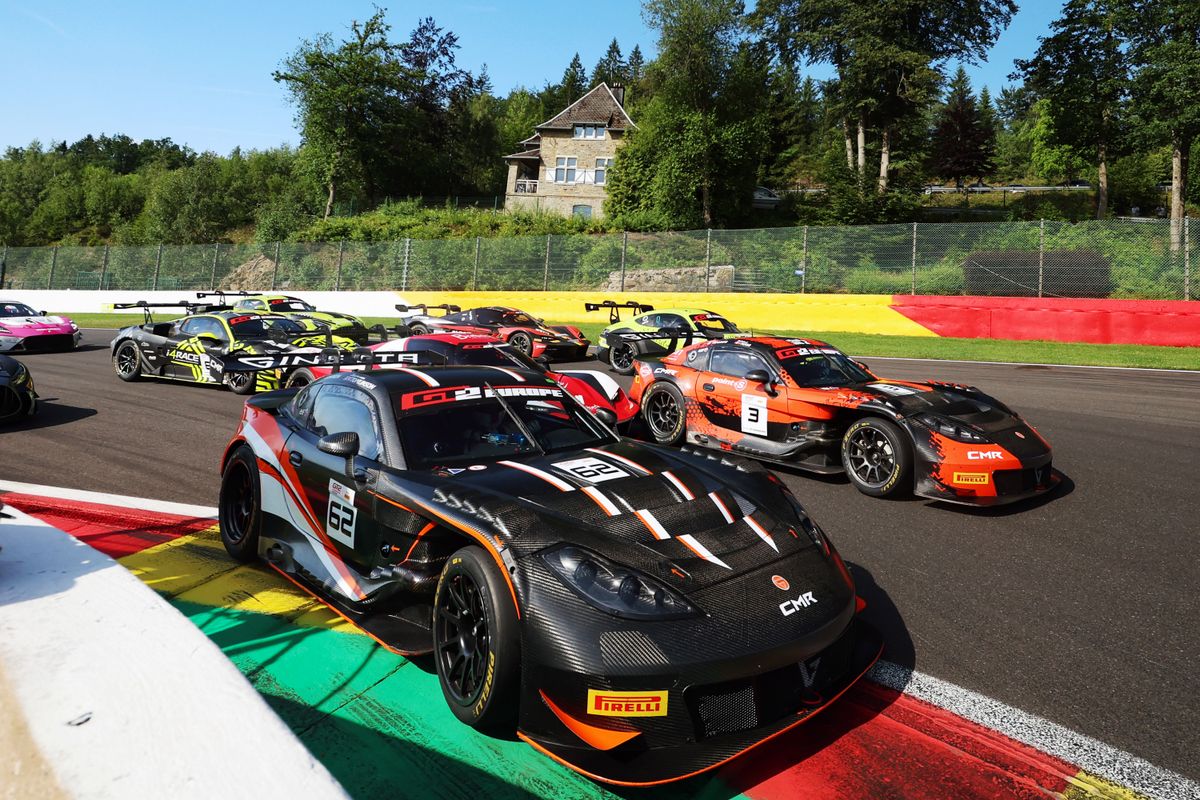 GT2 European Series takes its turn in the sun at Speedweek