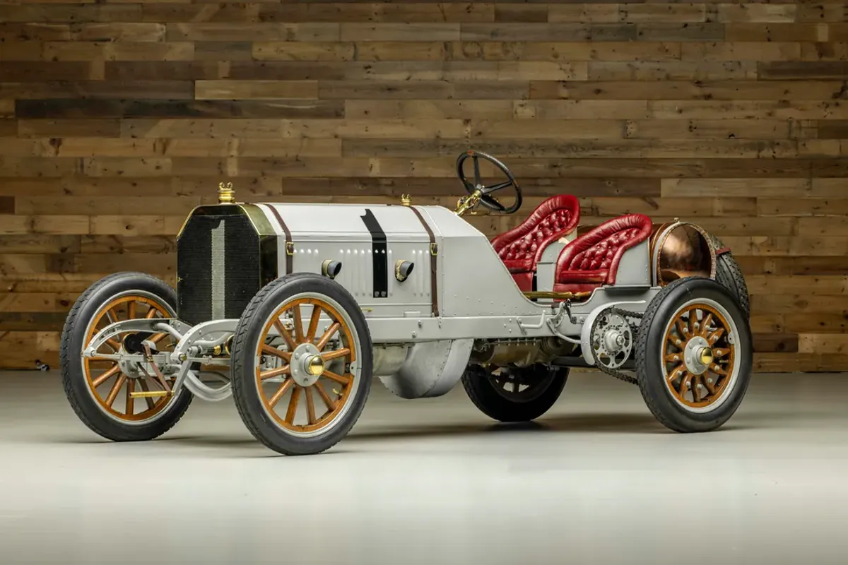 1906 Locomobile 'Vanderbilt Cup' Racer @ sealed bid Kruse auction