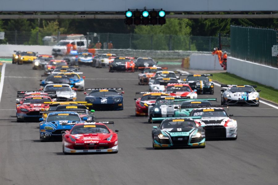 Stacked grid set for GT3 Revival Series at Le Mans Classic Legend