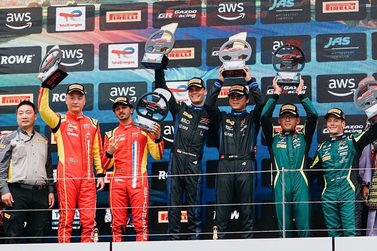 Porsche takes stunning GT World Challenge Asia 1-2 at Fuji Speedway