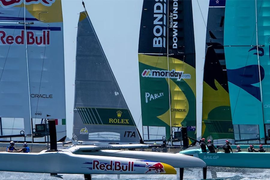 Get race-ready with the official Portsmouth SailGP event tee