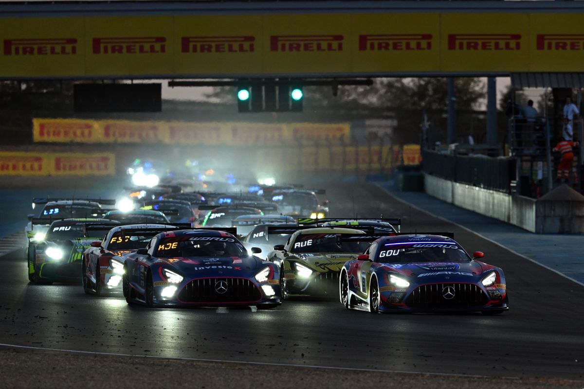 Record  27,000 spectators attend  Magny-Cour annual festival of motorsport