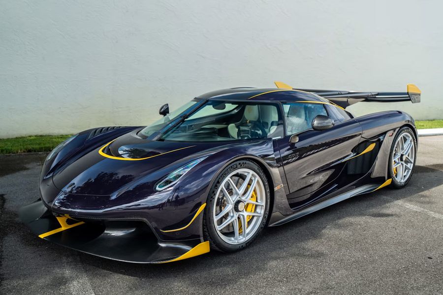 2026 Koenigsegg Jesko Attack @ Mecum Monterey Auction