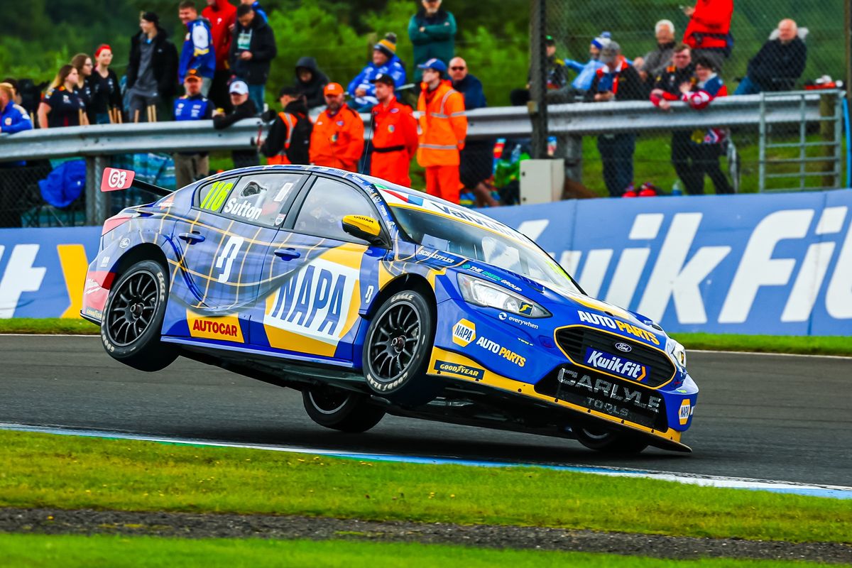 Knockhill BTCC produces three different winners from three different teams
