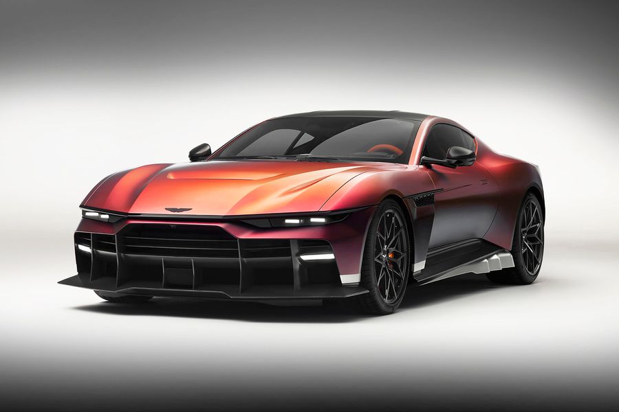 Aston Martin introduce the Aston Martin Valen, video