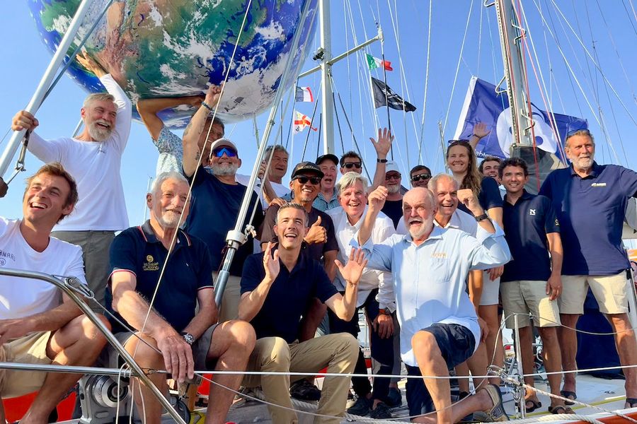 2026 McIntyre Golden Globe Arrives in Les Sables-d’Olonne
