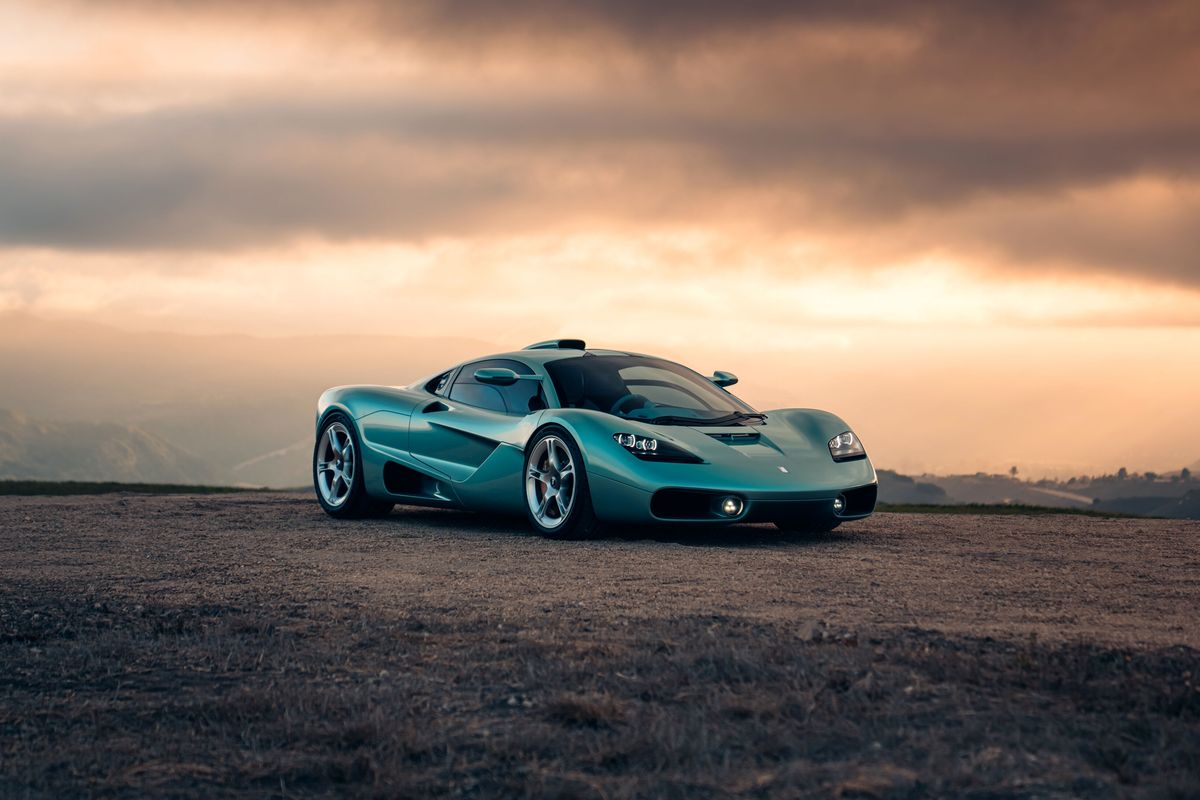 Global debut: Gordon Murray reveals the S1