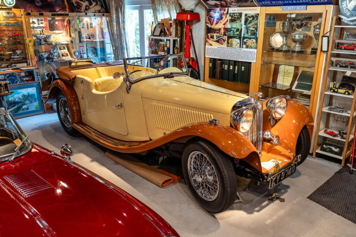 1934 SS 1 2½-Litre Tourer: Former Pebble Beach award winner @ H&H Classics