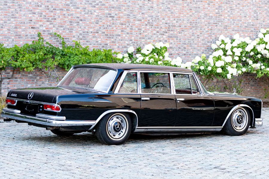 1965 Mercedes-Benz 600 Saloon offered by RM - 8-15 September auction