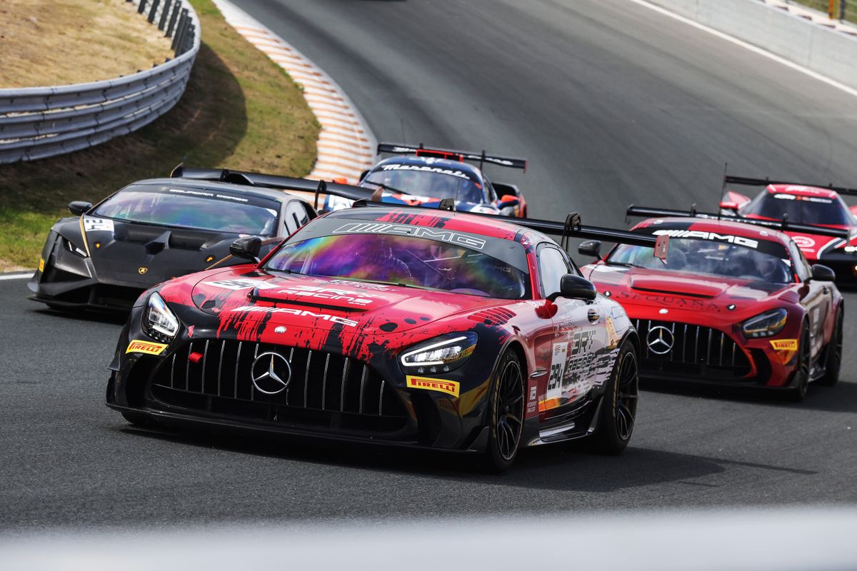 GT2 European Series roars back to action at Zandvoort
