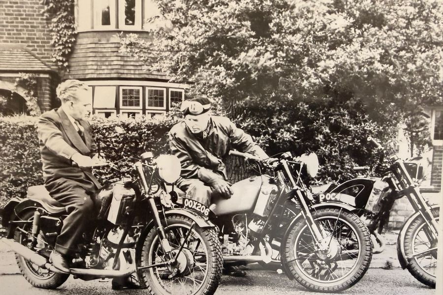 Two Early Consignments @ The Classic Motorcycle Auction 