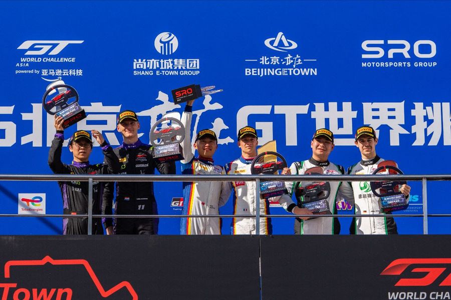 Porsche secures GT World Challenge Asia 1-2 in Beijing