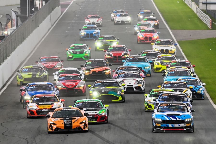 Sensational showdown promised @ GT4 European Series Portimão finale