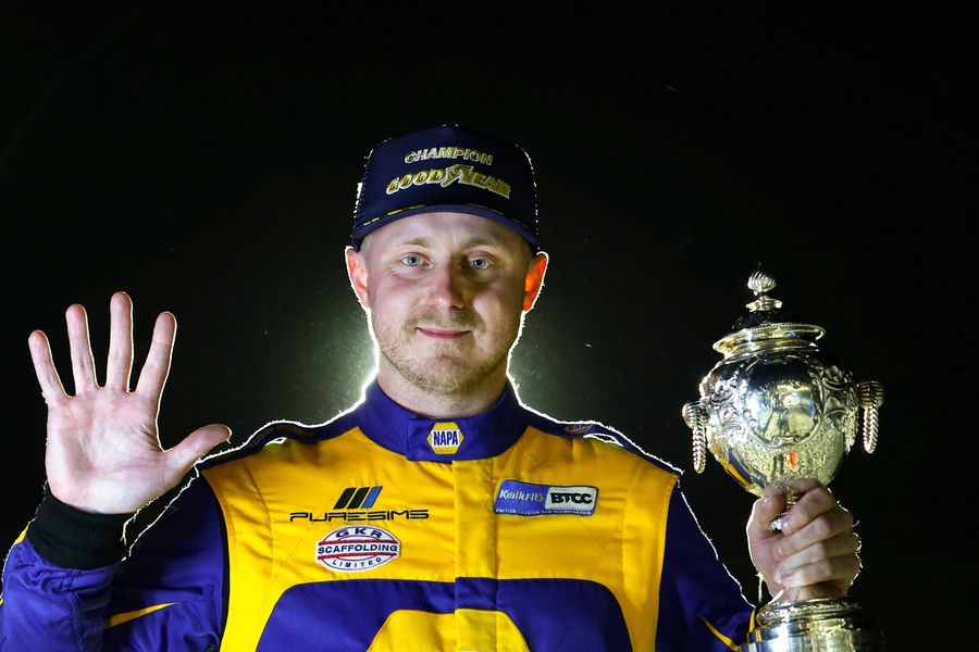 Sutton Crowned BTCC Champion at Brands Hatch