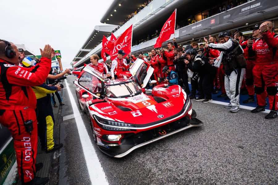 WEC: Toyota masters mixed conditions to clinch the crown in Spain