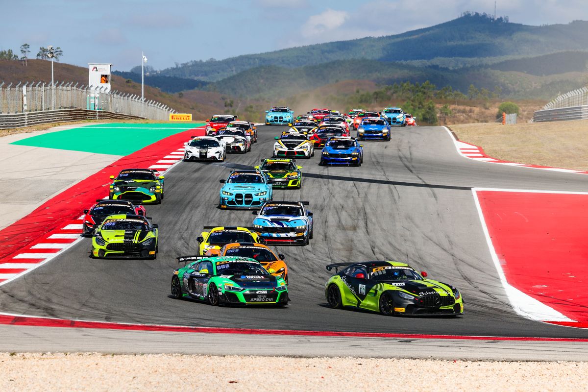 Champions crowned in breathtaking GT4 European Series finale at Portimão