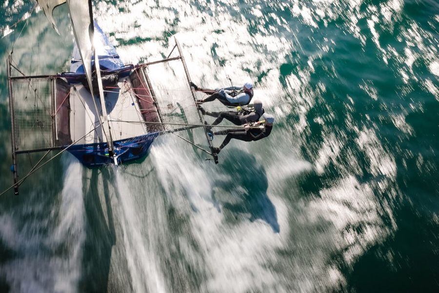 18 Footers Newsletter:: 18ft skiffs: SIXT Spring Championship & More
