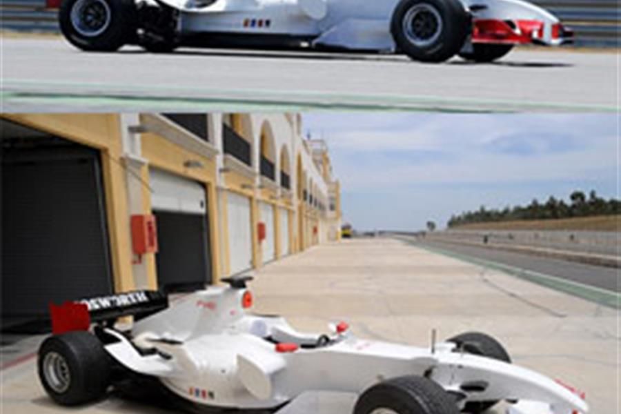 Virgin F1 test drivers gain experience with FV10