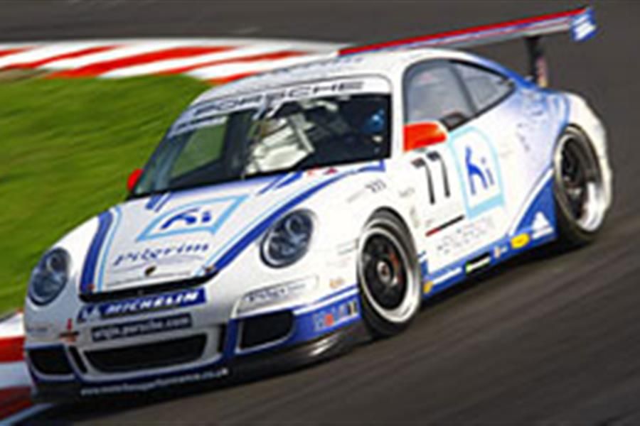 Brands Hatch Finale Success for Charles Bateman