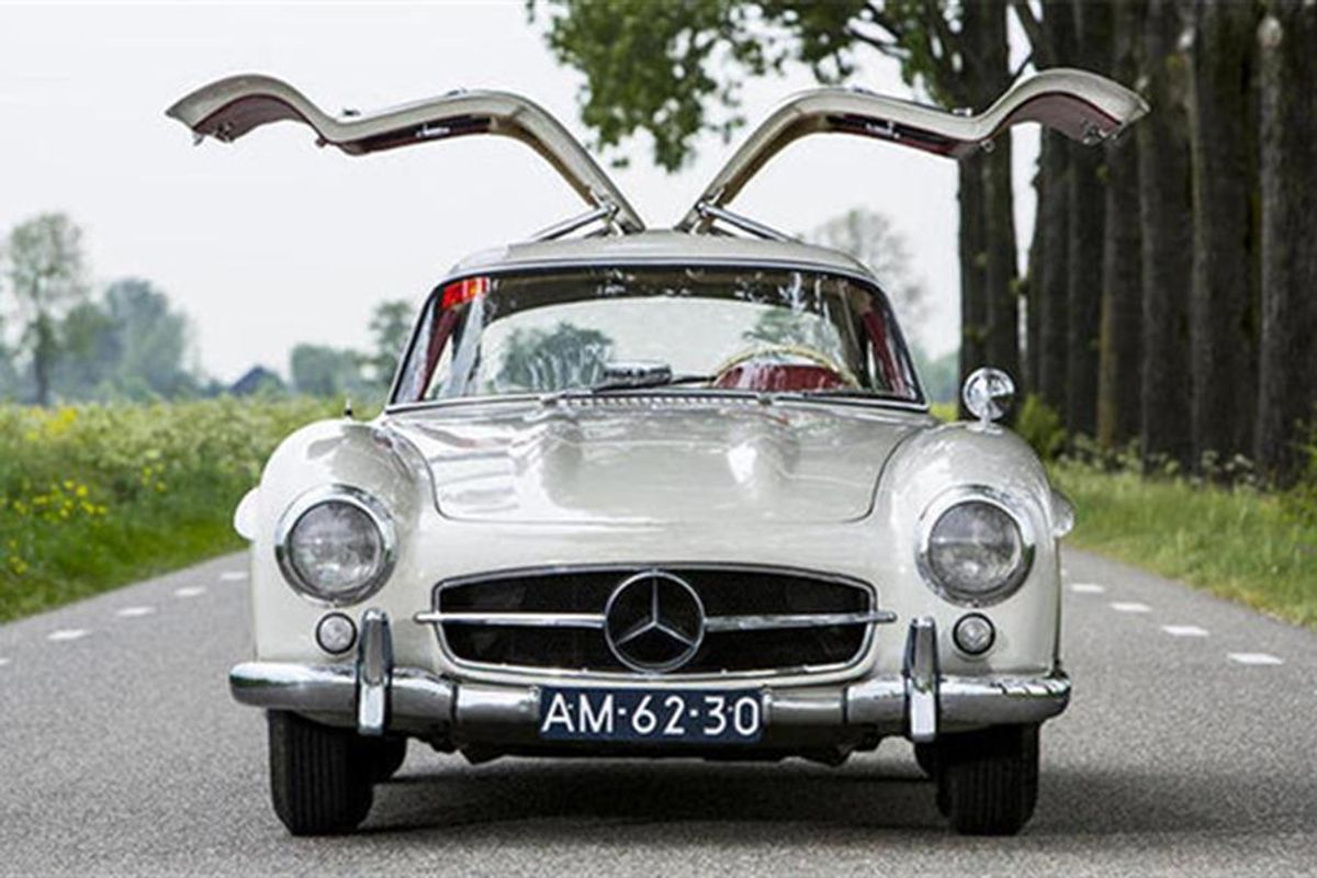 Bonhams Mercedes-Benz sale nets 12m euros