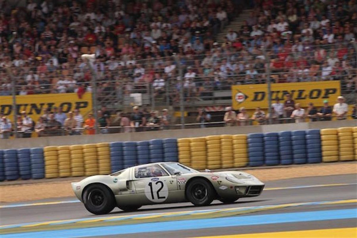 GT40 1,2, at Le Mans Legend