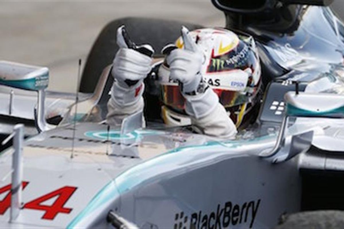 F1, Hamilton wins in Suzuka to equal Senna's record