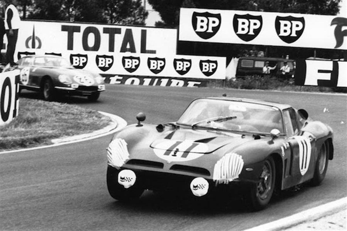 Bizzarrini Competition Lightweight Coupe draws the crowds at Retromobile