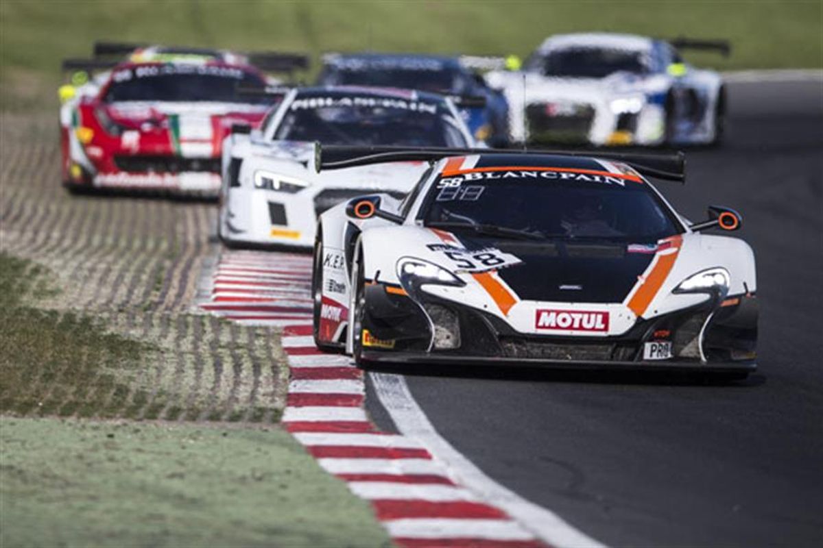 McLaren GT factory driver Rob Bell takes Blancpain GT Championship lead