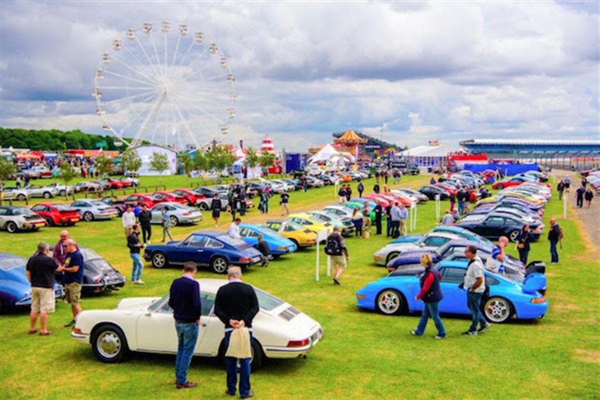Curtain comes down on another sensational Silverstone Classic blockbuster