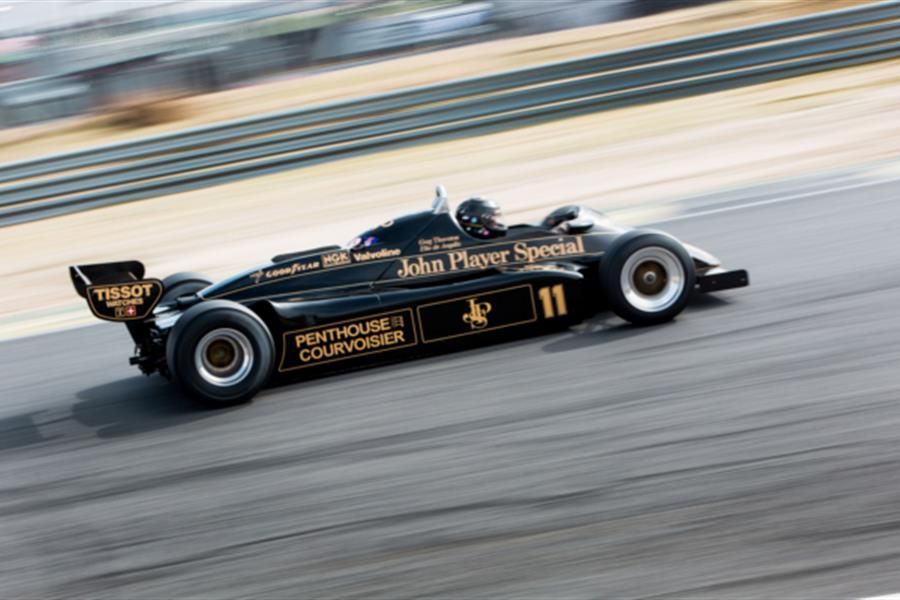 Thornton's delight at Jarama Masters Historic F1