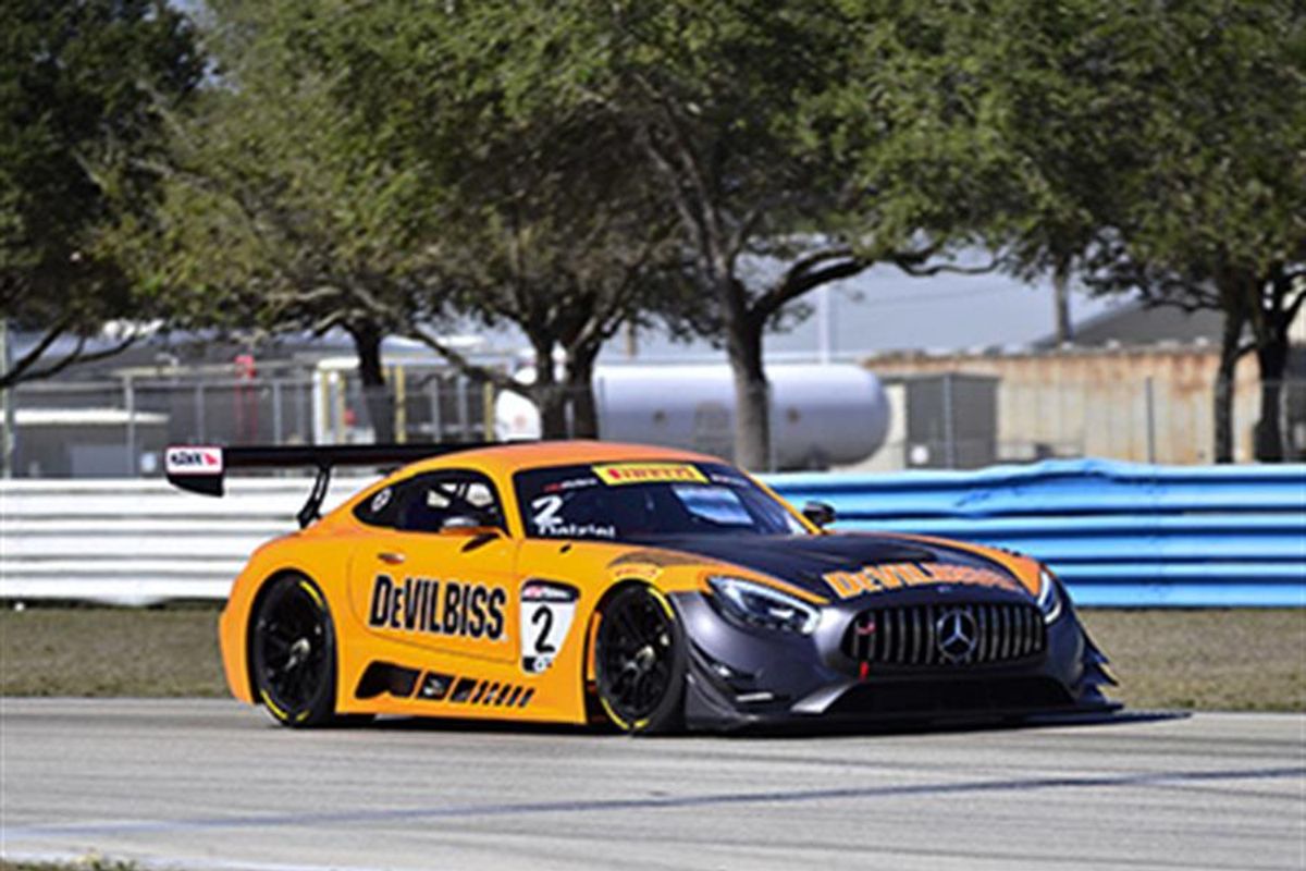 Three Mercedes-AMG GT3 entries debut in Pirelli Challenge