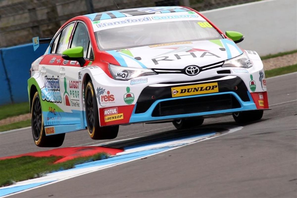 Tom Ingram tops BTCC pre-season test 