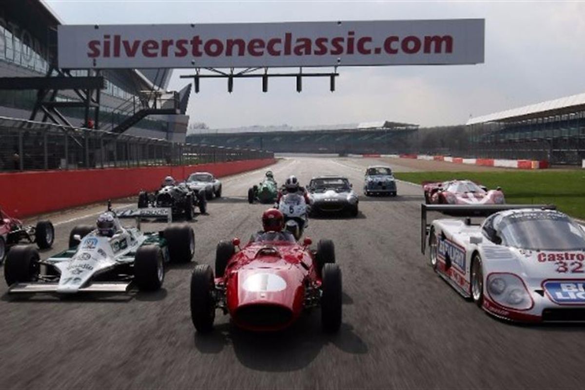 Silverstone Gears up for Another Sizzling Silverstone Classic Historic Race Meeting