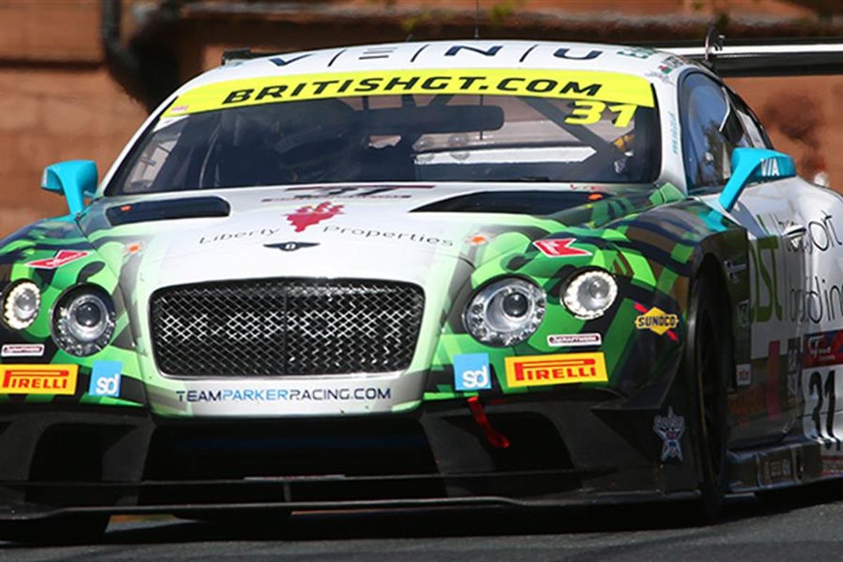 Team Parker's Parfitt Jnr and Morris seal double GT3 pole