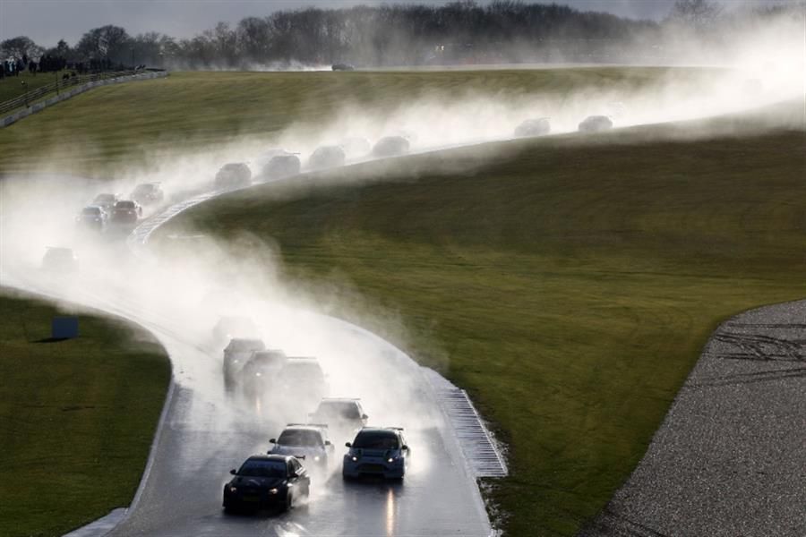 Aiden Moffat claims magnificent maiden BTCC win