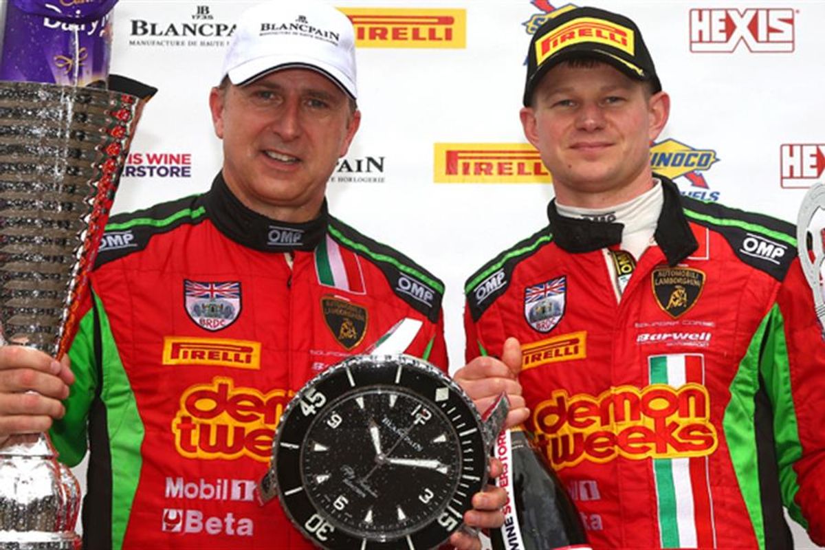 Barwell's Minshaw and Keen double up at Oulton GT 